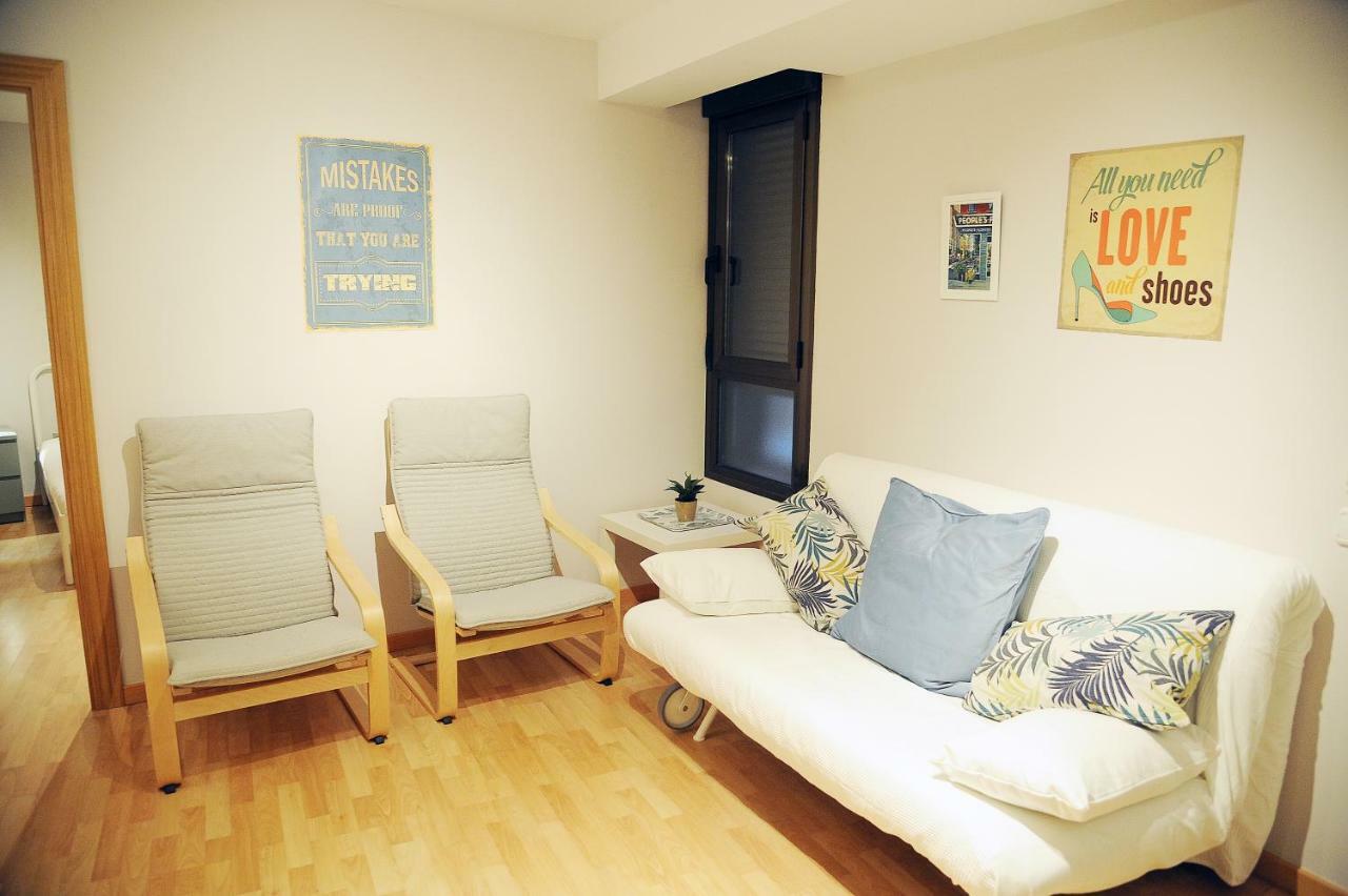 Dones Apartamento En El Casco Historico De Zaragoza Buitenkant foto