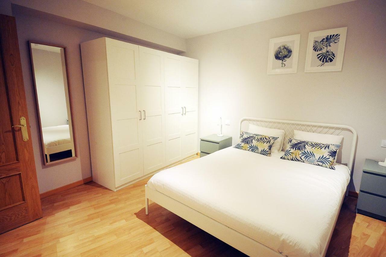 Dones Apartamento En El Casco Historico De Zaragoza Buitenkant foto